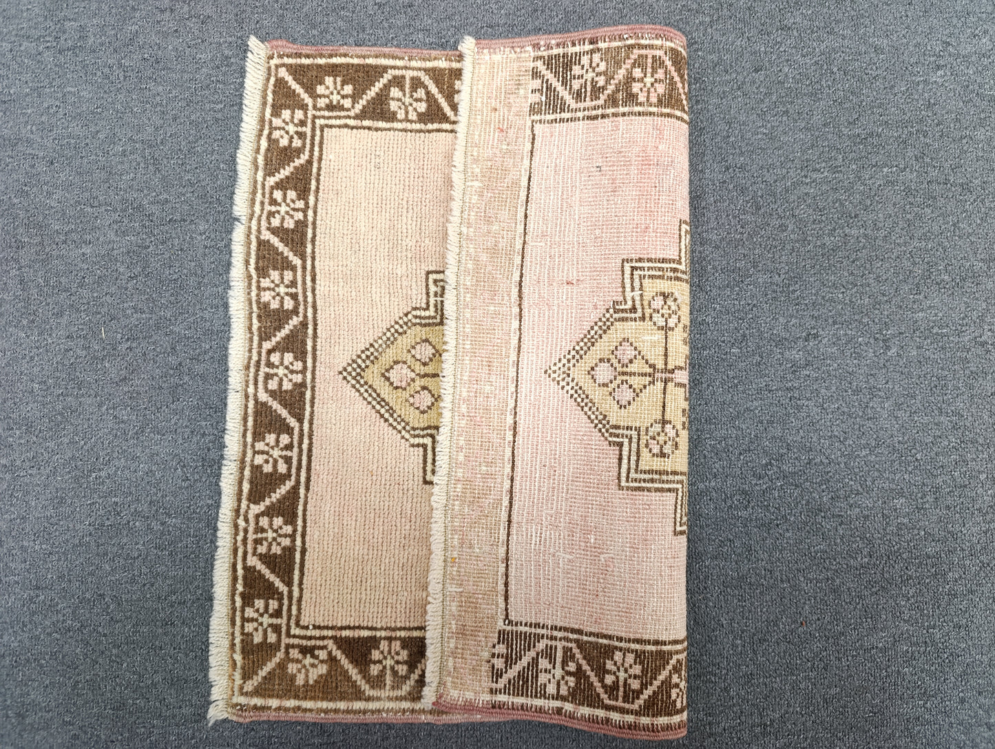 Vintage Turkish Tiny Rug, Handwoven Wool Square Accent Rug (1'9" x 1'9")
