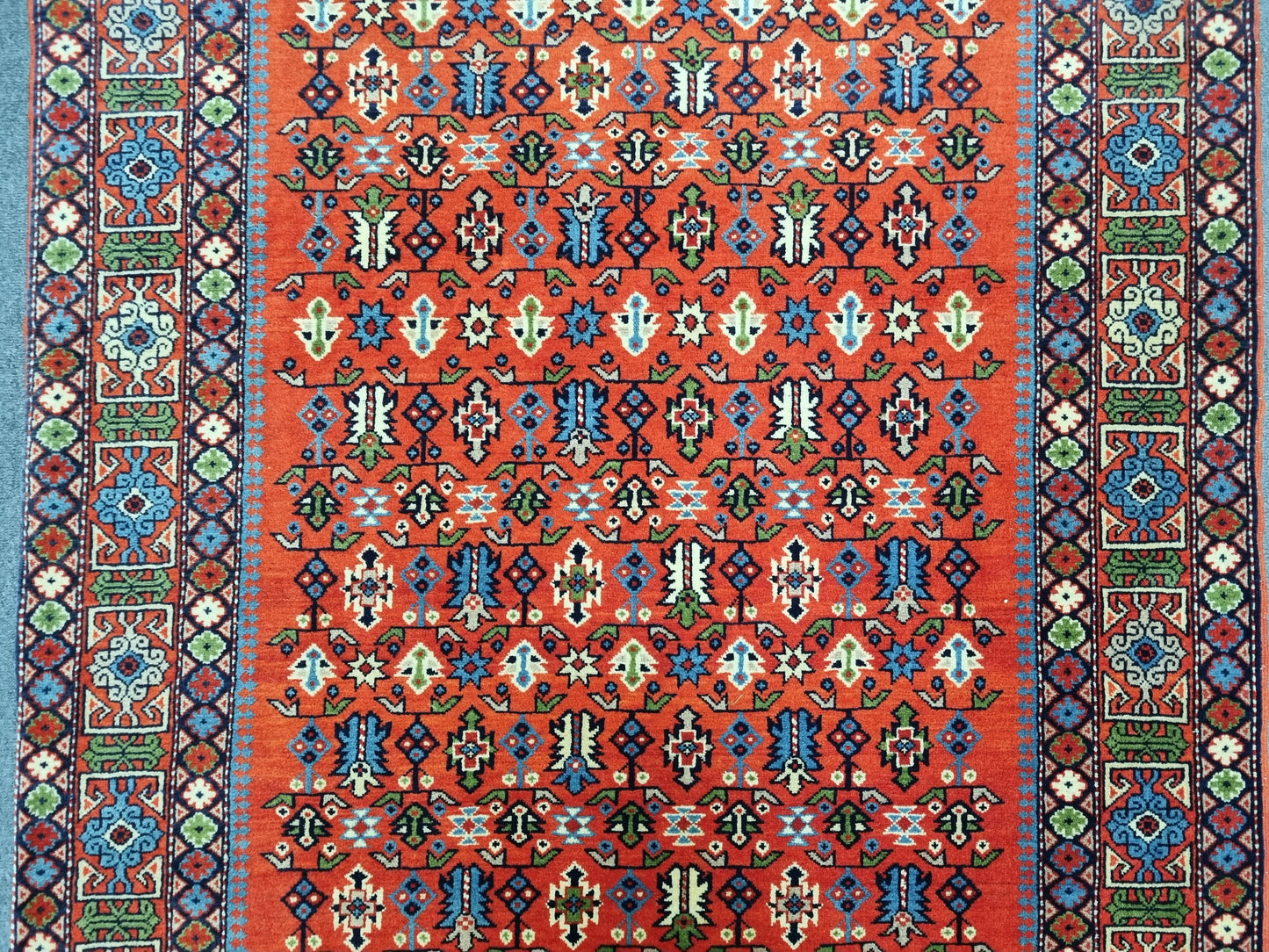 3'3"×4'9" Vintage Rug – Handwoven, Wool Rug, Vegetable Dyes