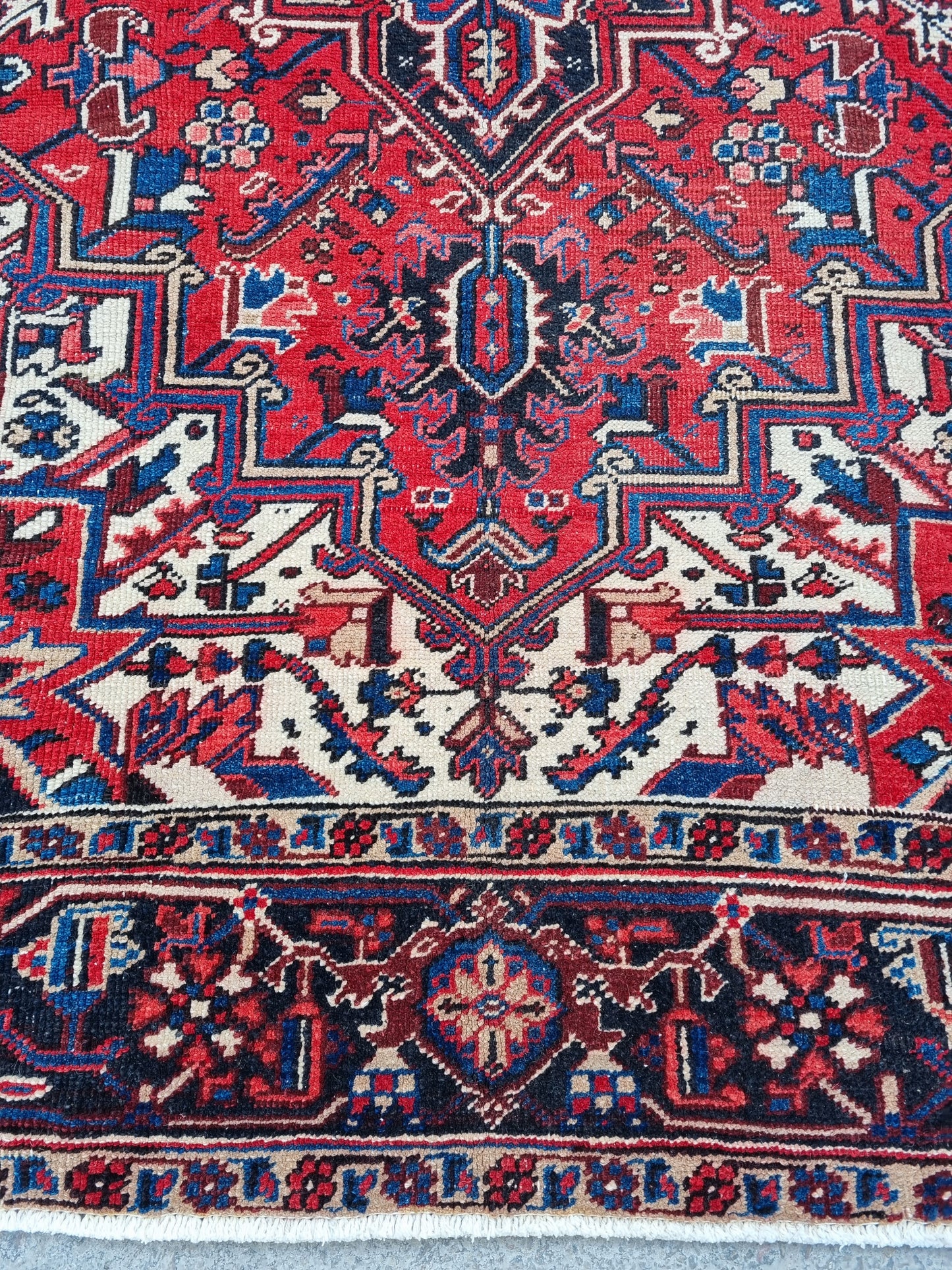 7x10 Vintage 1930s Heriz Rug – Handwoven, Vegetable Dyes