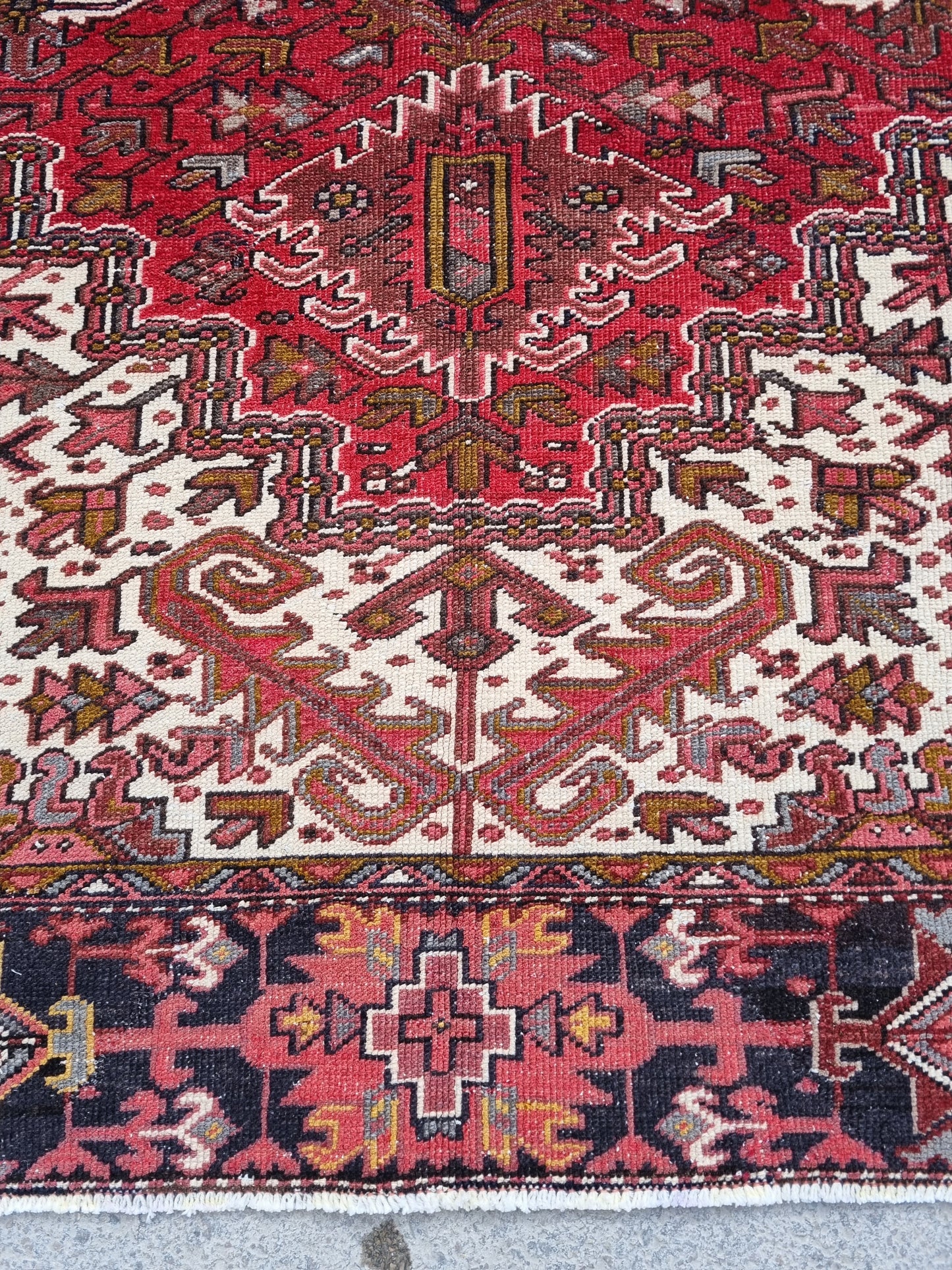 8x11 Vintage 1930s Heriz Rug – Handwoven, Vegetable Dyes