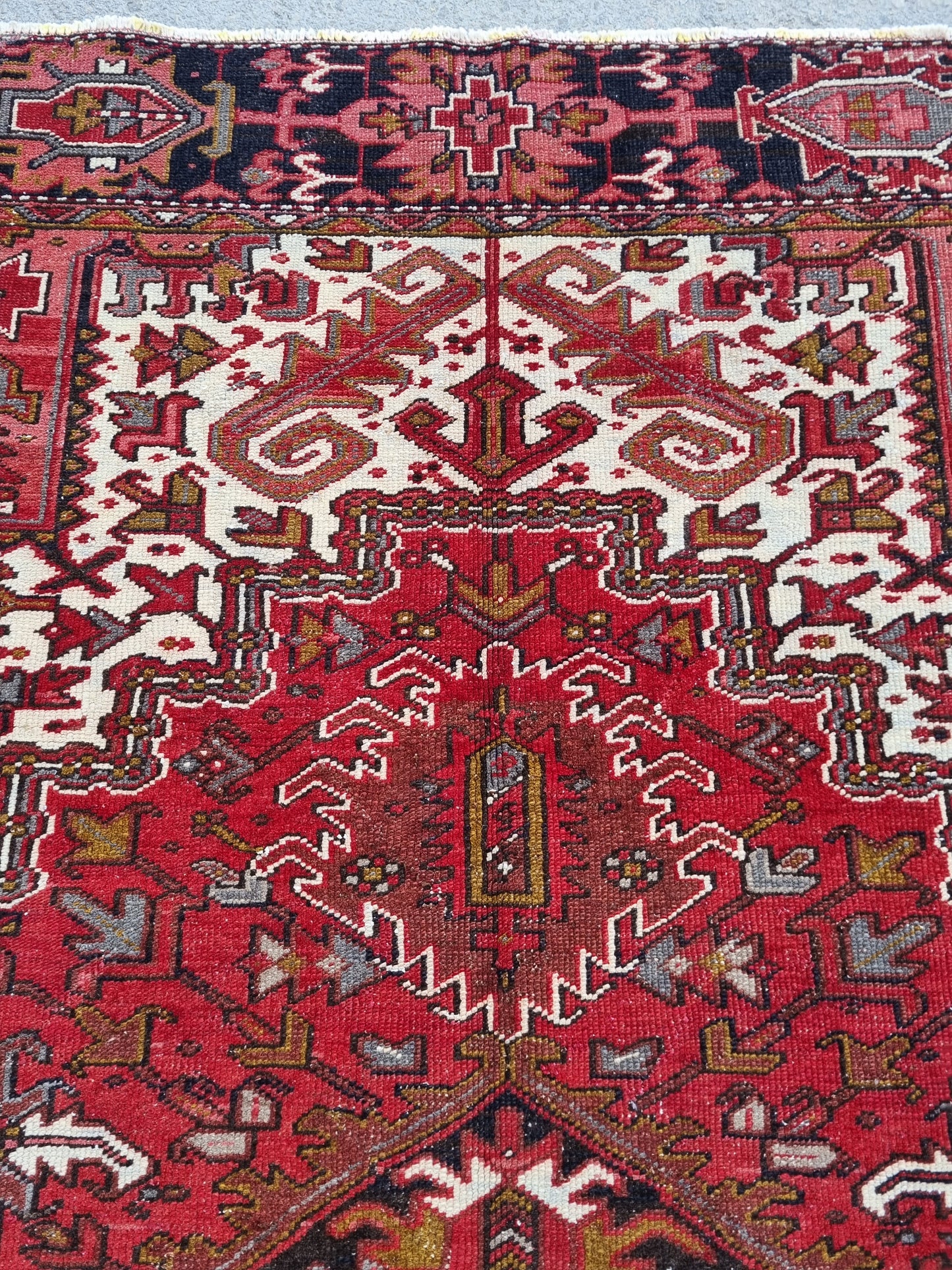 8x11 Vintage 1930s Heriz Rug – Handwoven, Vegetable Dyes