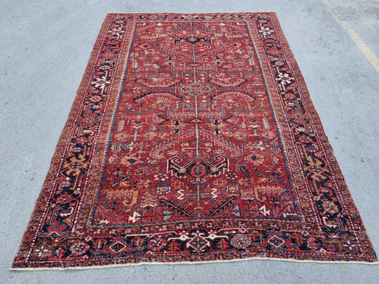 8x12 Vintage 1930s Heriz Rug – Handwoven, Vegetable Dyes