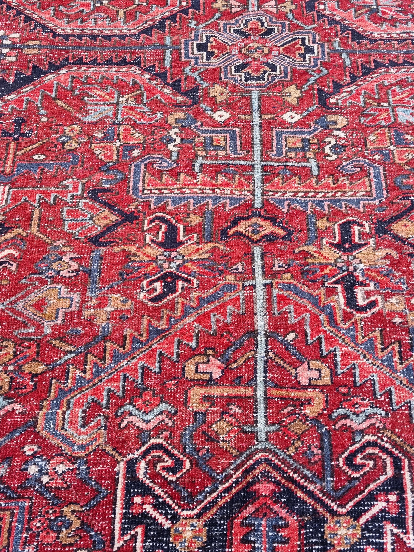 8x12 Vintage 1930s Heriz Rug – Handwoven, Vegetable Dyes
