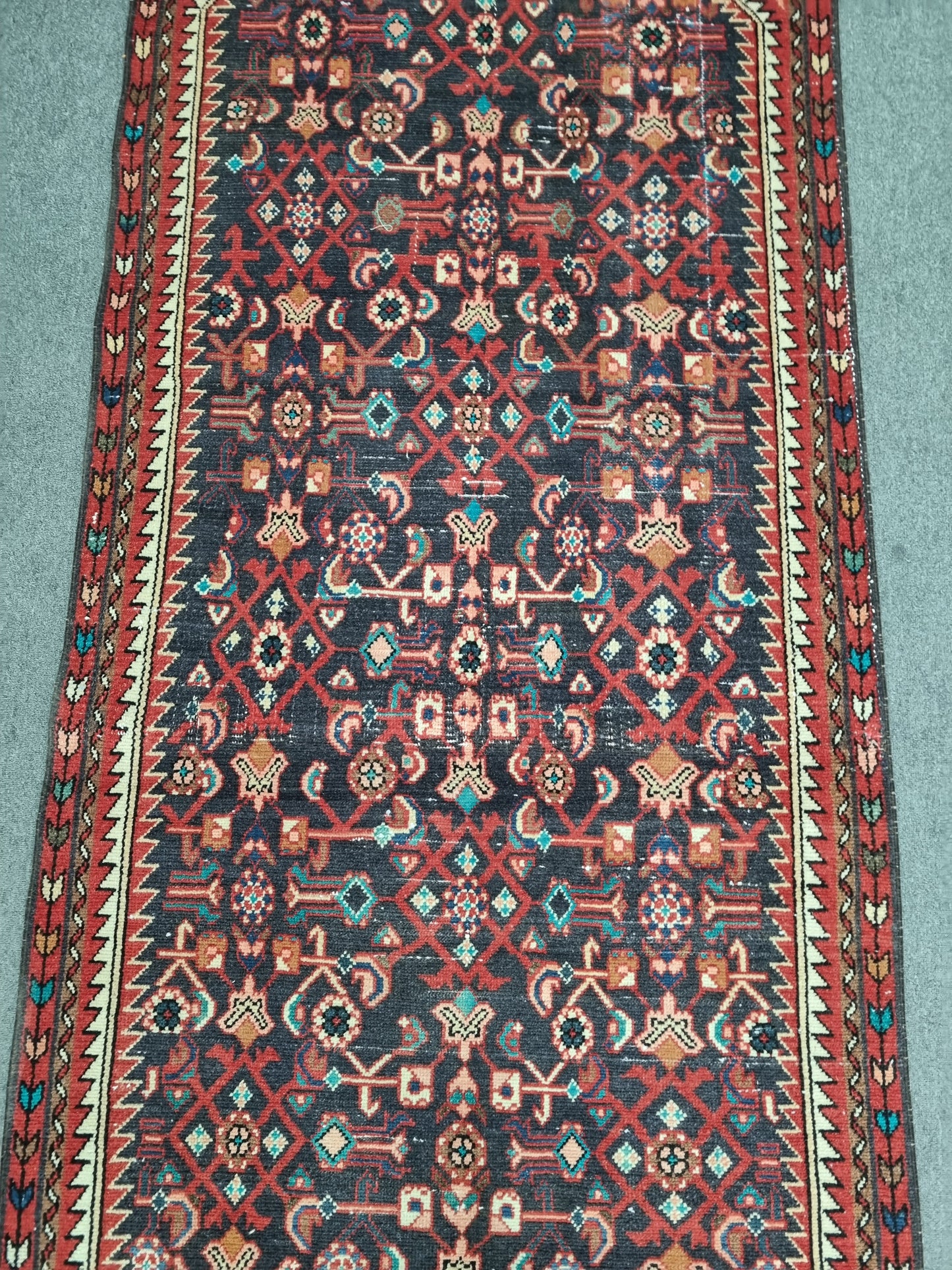 Vintage Runner Rug, Handwoven Wool Kitchen Hallway Rug 3'5" x 9'6"