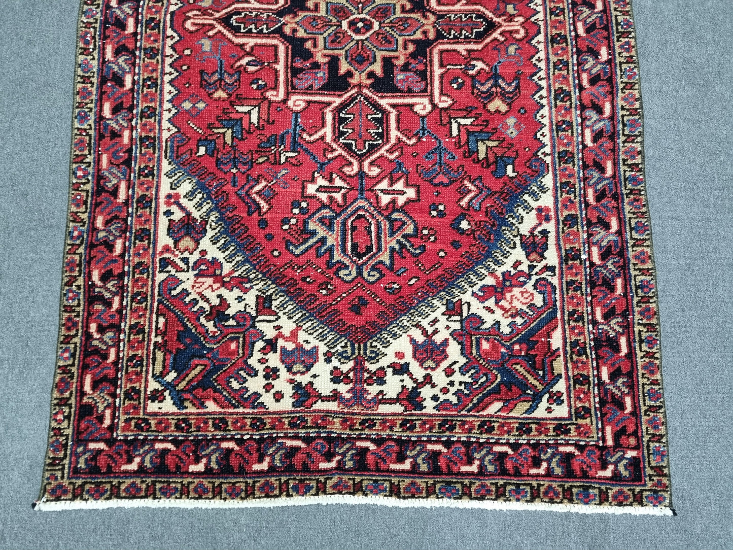 3'8" x 6' Vintage Oriental Rug, Handwoven Wool Red Medallion Area Rug, Living Room Carpet
