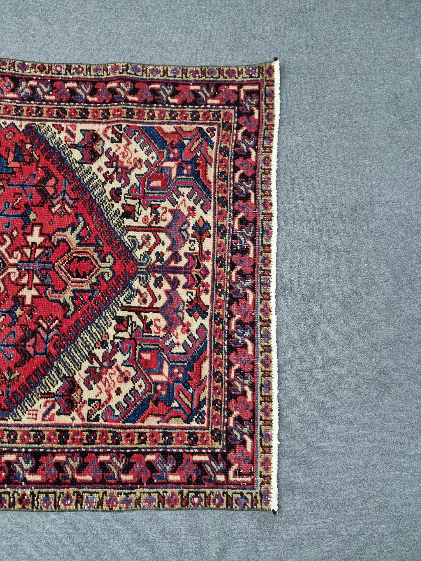3'8" x 6' Vintage Oriental Rug, Handwoven Wool Red Medallion Area Rug, Living Room Carpet