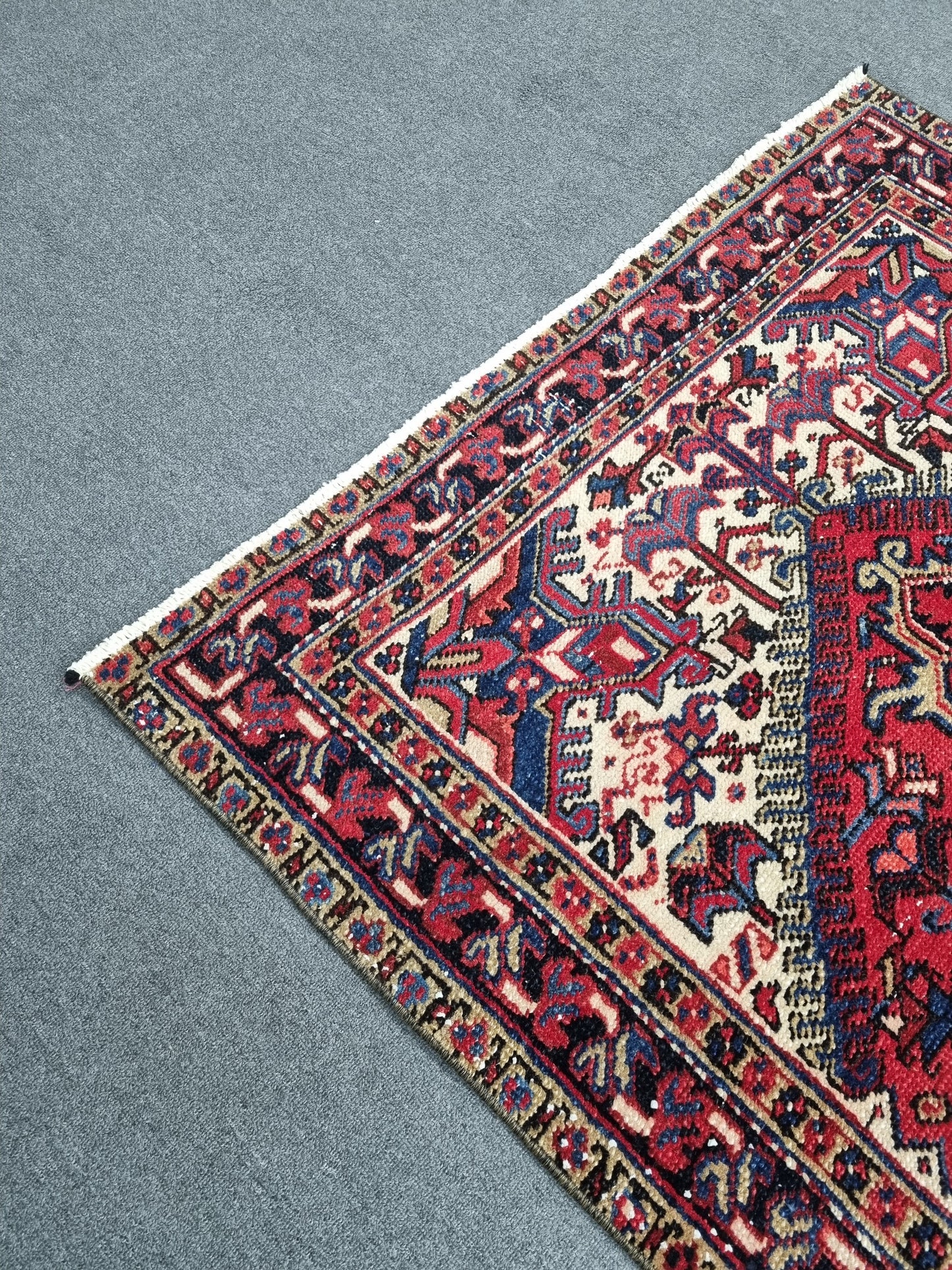 3'8" x 6' Vintage Oriental Rug, Handwoven Wool Red Medallion Area Rug, Living Room Carpet