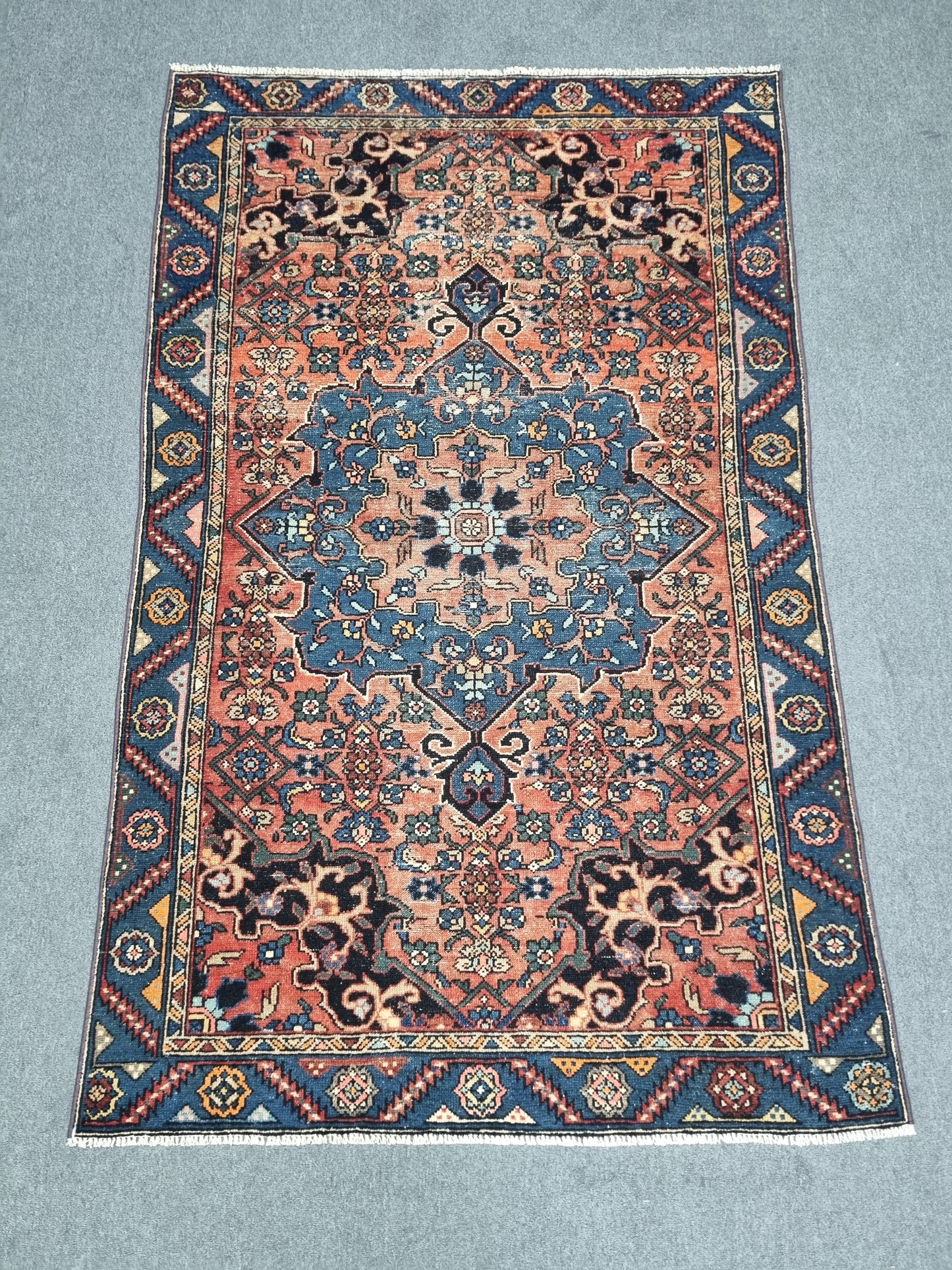 Vintage Oriental Rug 4' x 6', Handwoven Wool Rug, Red Blue Medallion Living Room Carpet