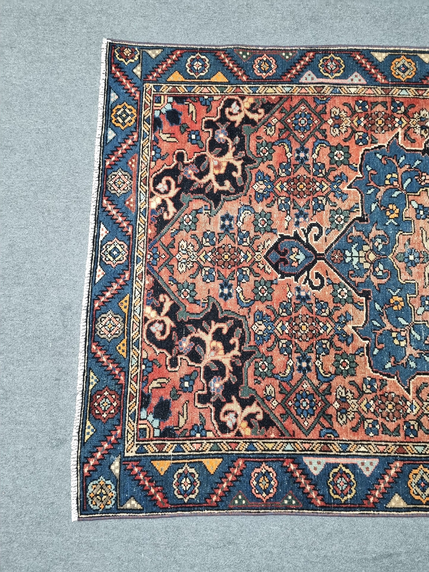 Vintage Oriental Rug 4' x 6', Handwoven Wool Rug, Red Blue Medallion Living Room Carpet