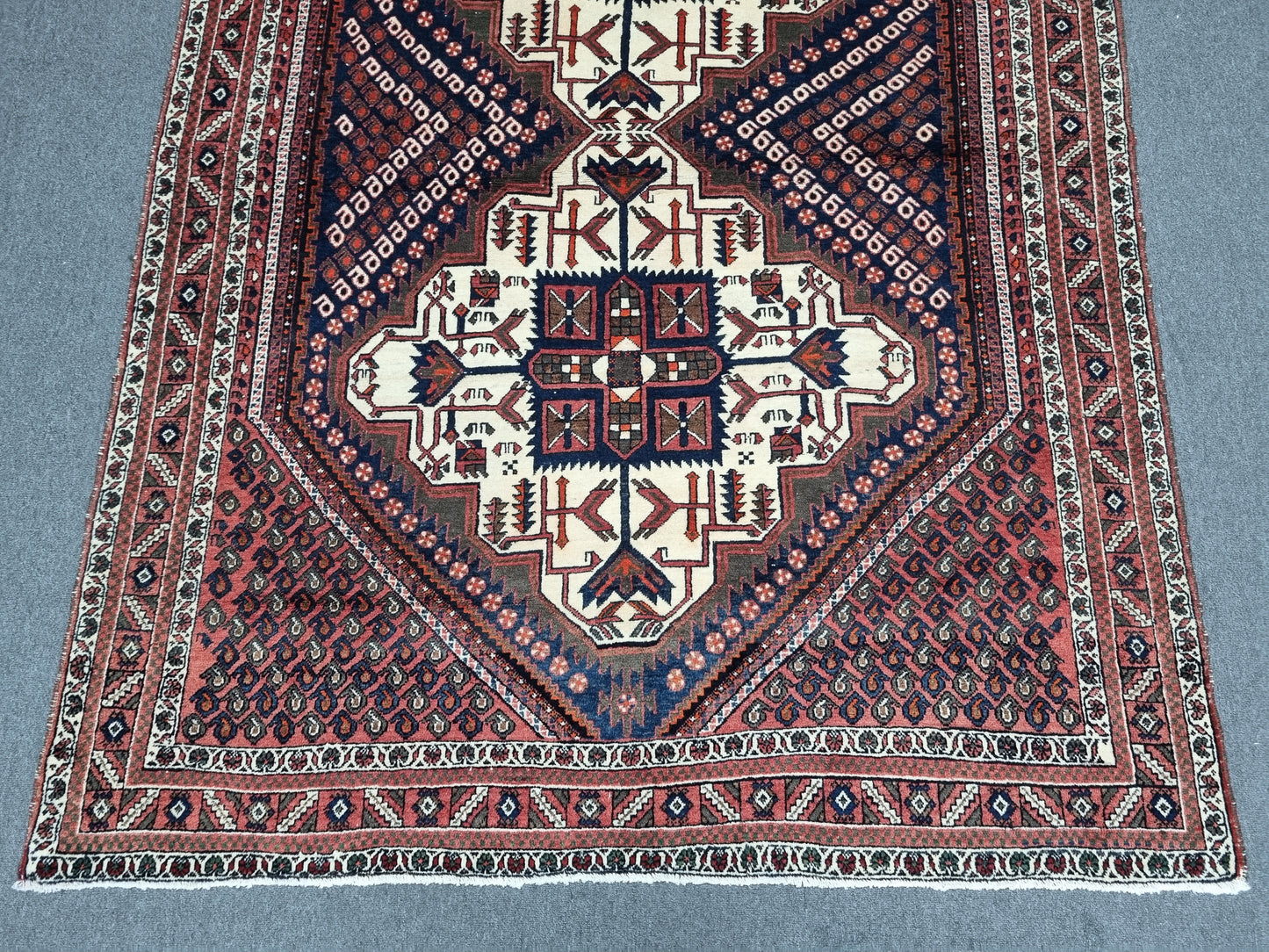 Vintage Oriental Wool Rug, Handwoven Red Tribal Medallion Carpet (4'9" x 6'9")