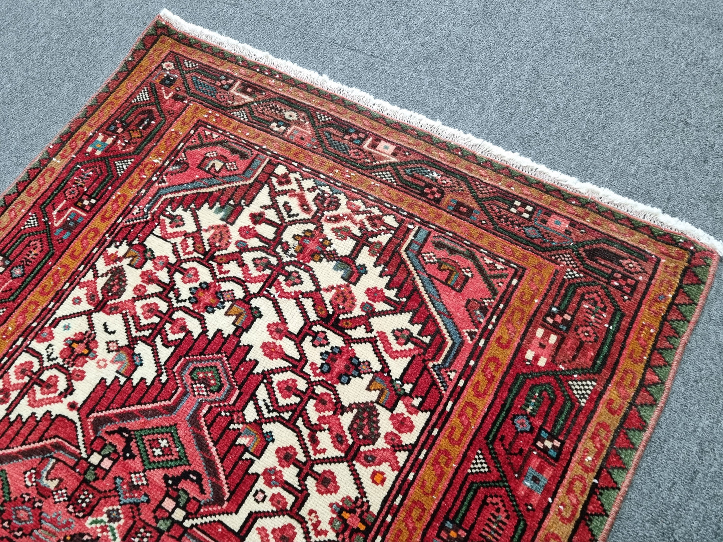 Handwoven Vintage Wool Rug, Red Ivory Tribal Oriental Carpet (2'6" x 4')