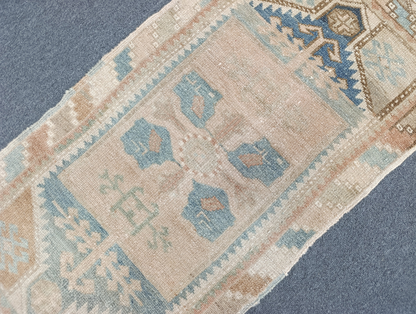 Handwoven Vintage Turkish Yastik Rug – One-of-a-Kind Small Rug 1'8" × 3'3"