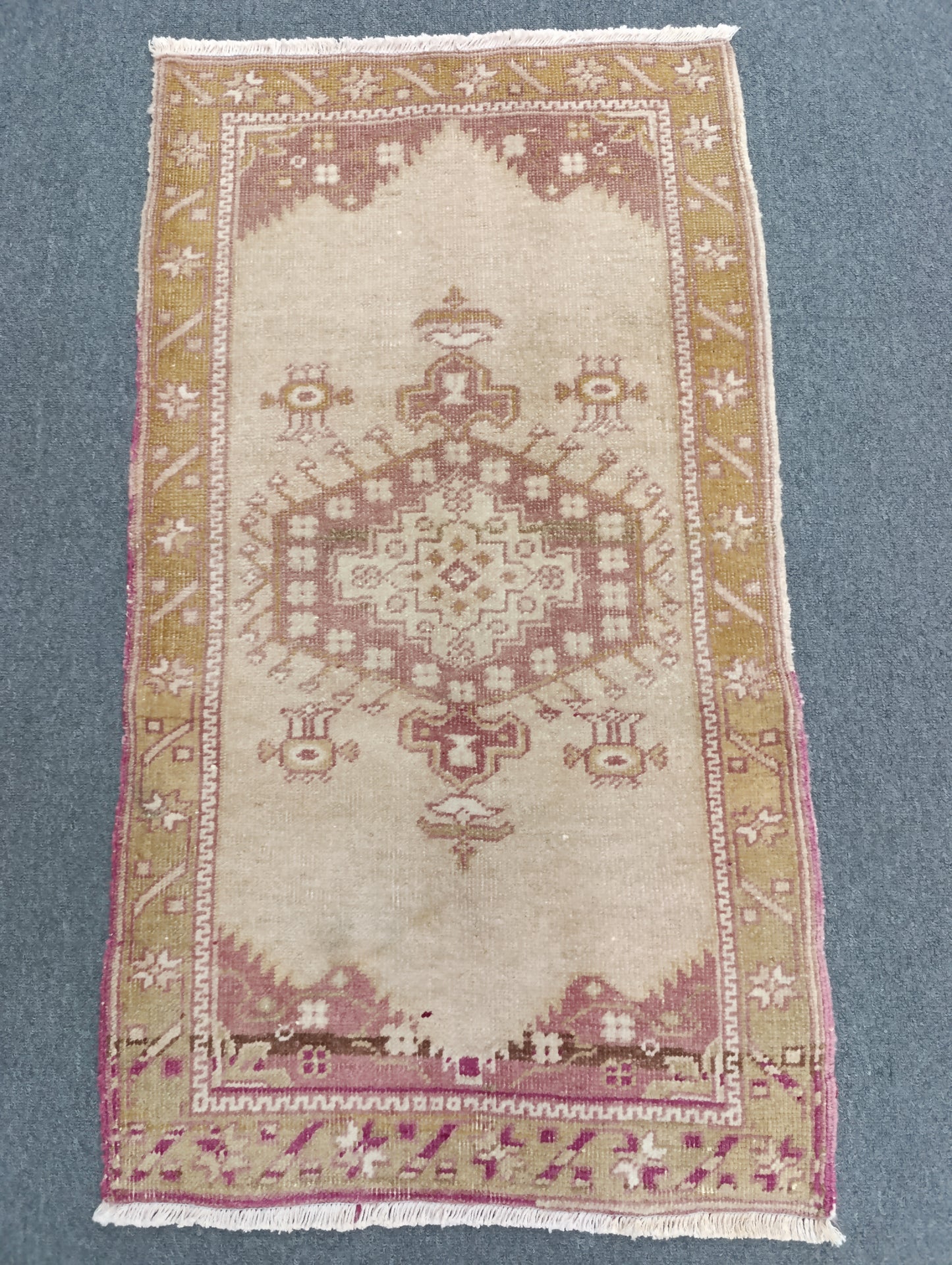 Handwoven Vintage Turkish Yastik Rug – One-of-a-Kind Entryway Mat 1'10" x 3'2