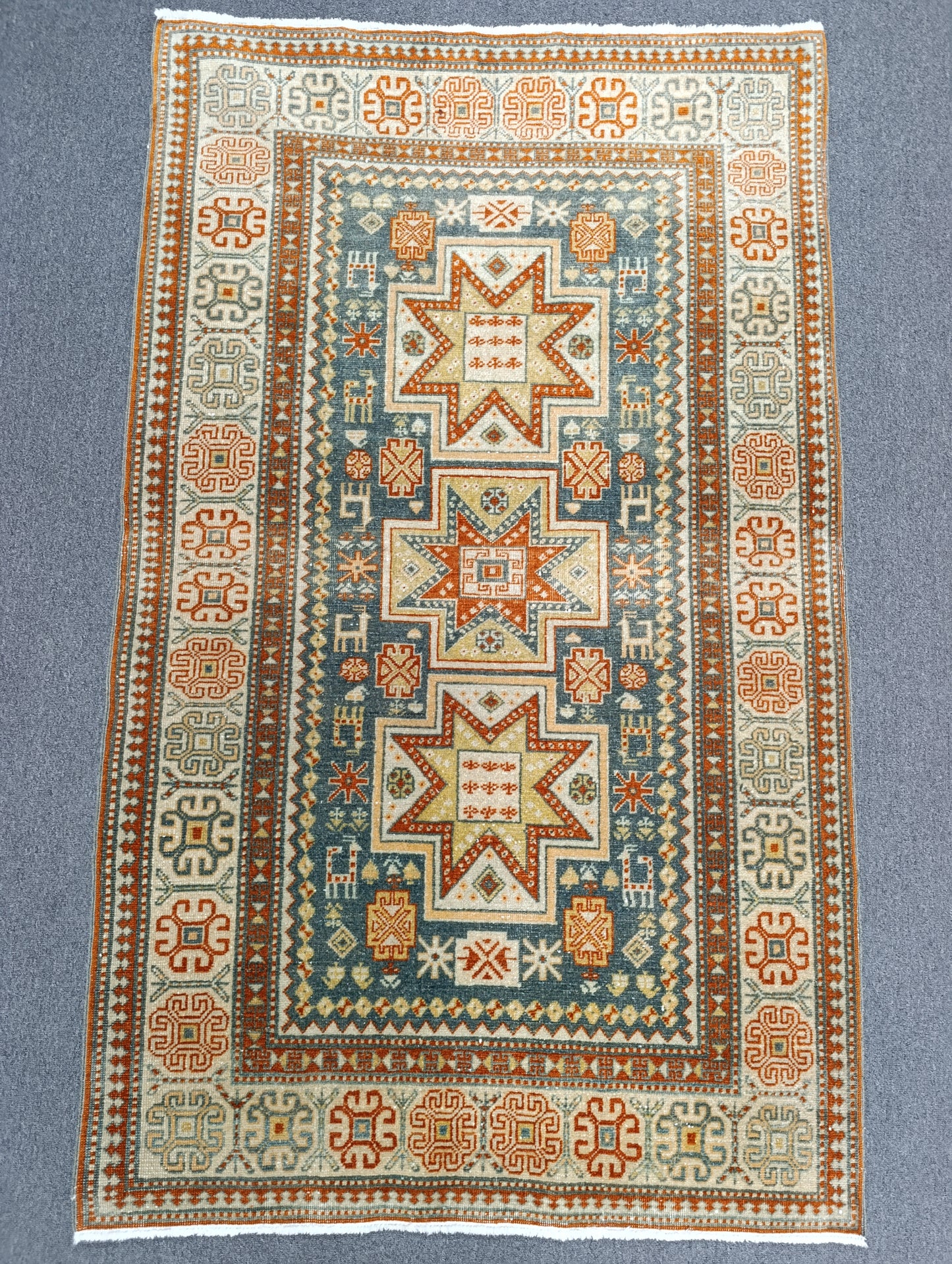 3'3"×5'4" Vintage Rug – Handwoven, Wool Rug, Vegetable Dyes