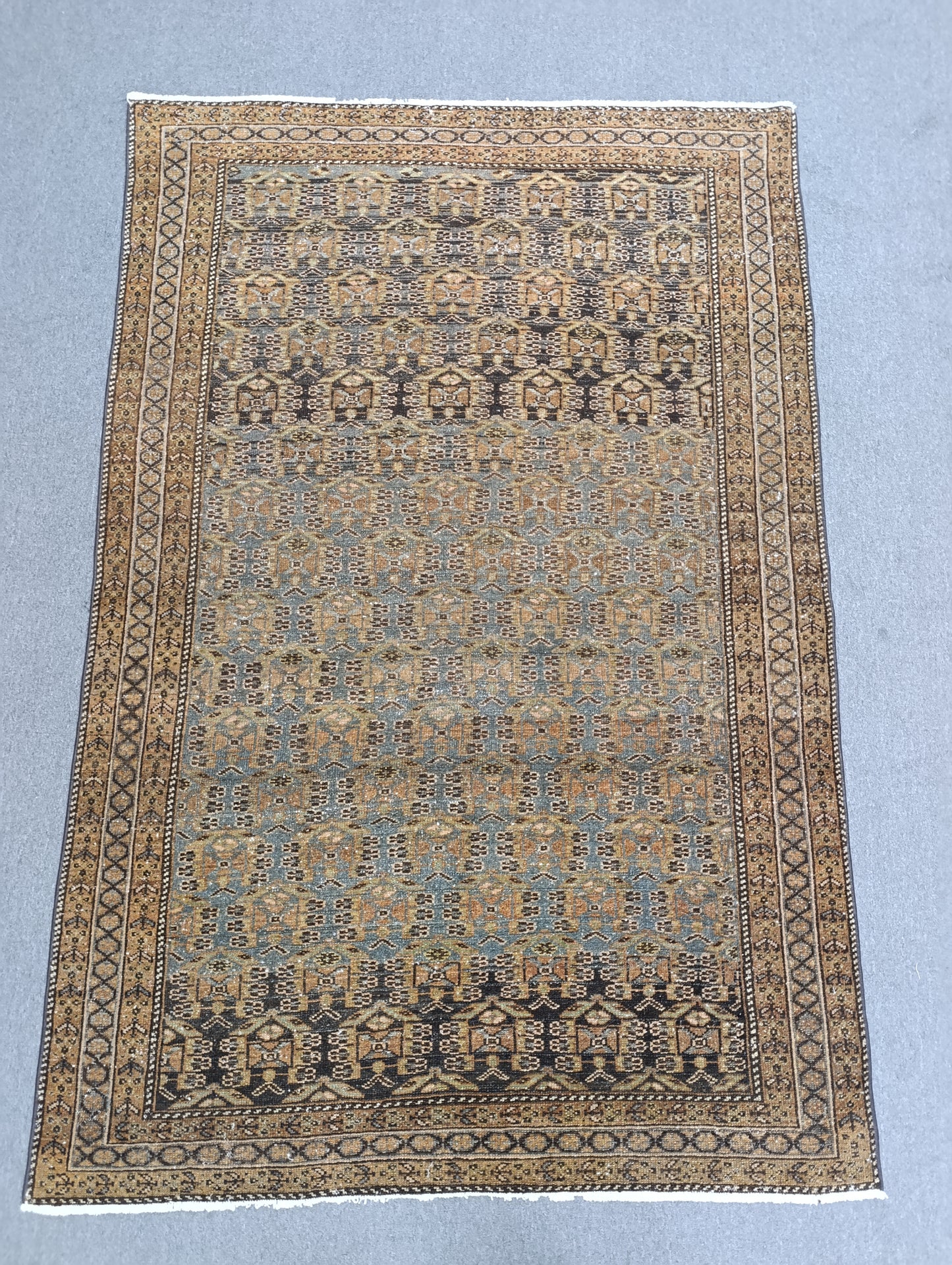 Vintage 1930s Oriental Rug – Handwoven, Vegetable Dyes