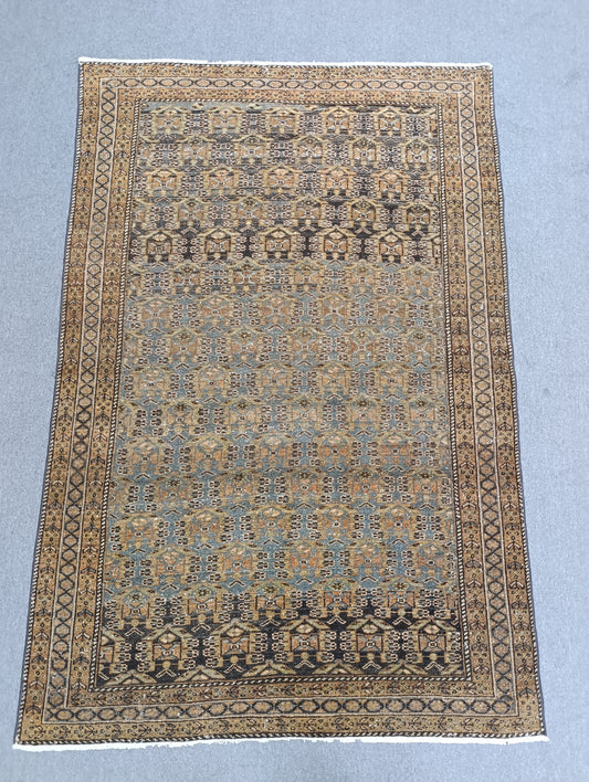Vintage 1930s Oriental Rug – Handwoven, Vegetable Dyes