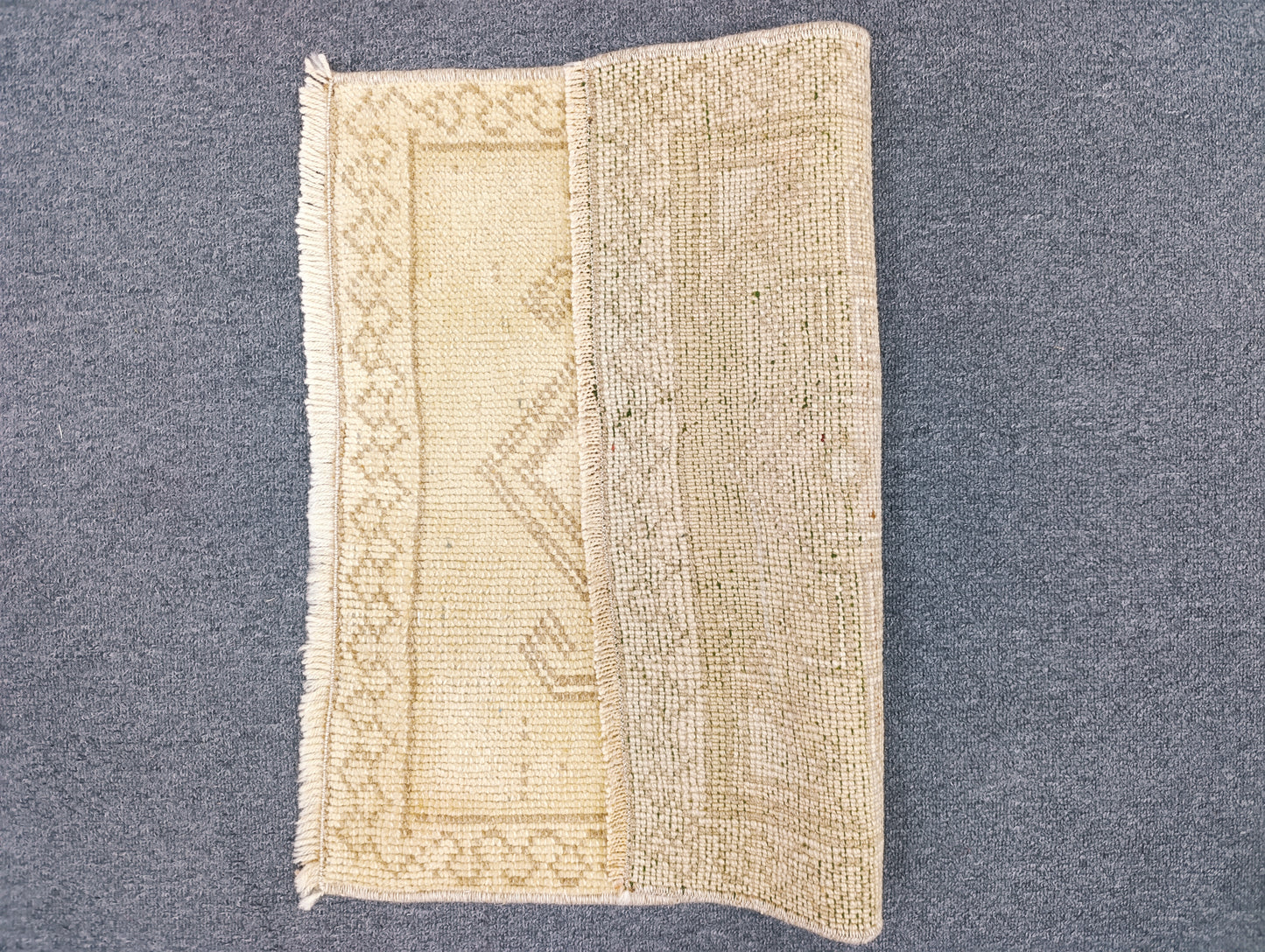 Vintage Turkish Tiny Rug, Handwoven Wool Square Accent Rug (1'9" x 1'9")