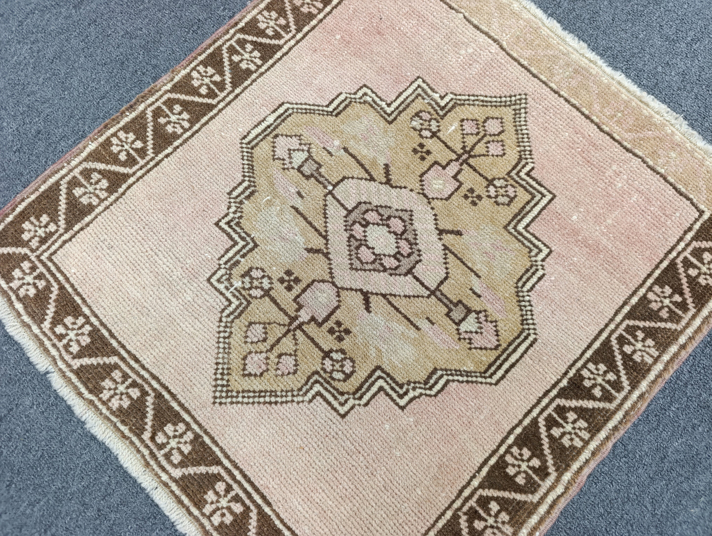 Vintage Turkish Tiny Rug, Handwoven Wool Square Accent Rug (1'9" x 1'9")