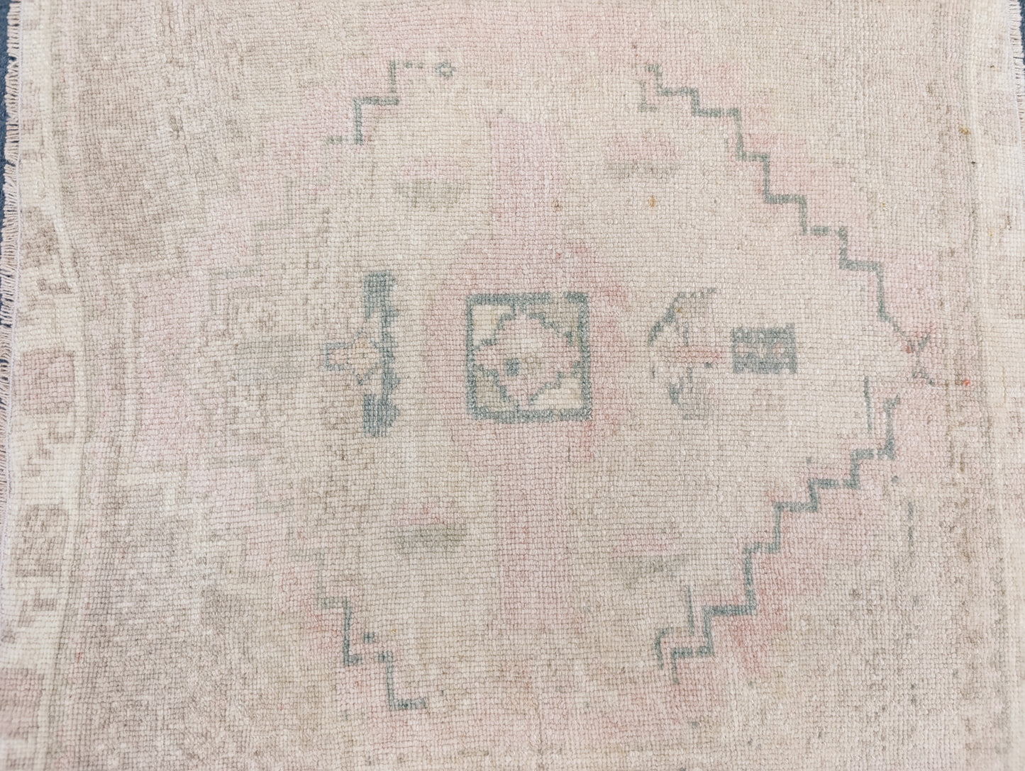 Vintage Turkish Tiny Rug, Handwoven Wool Square Accent Rug (2'4" x 2'4")