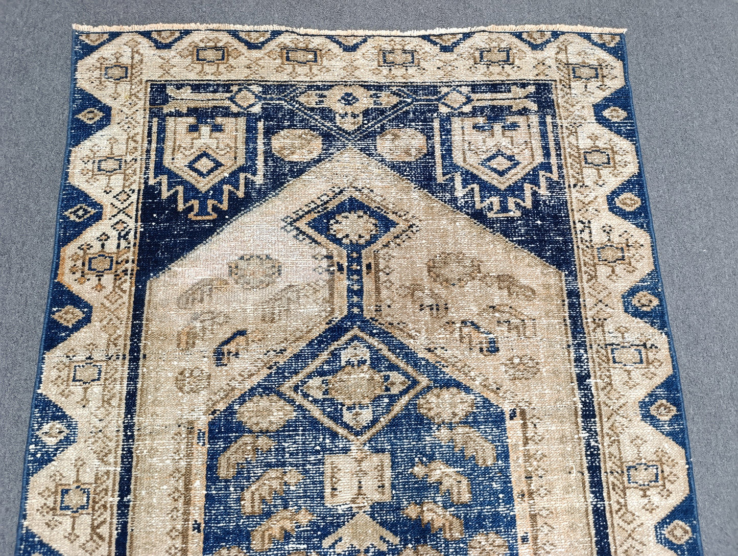 3'7" x 6'5" Faded Blue Beige Vintage Rug, Handwoven Wool Tribal Medallion Area Rug
