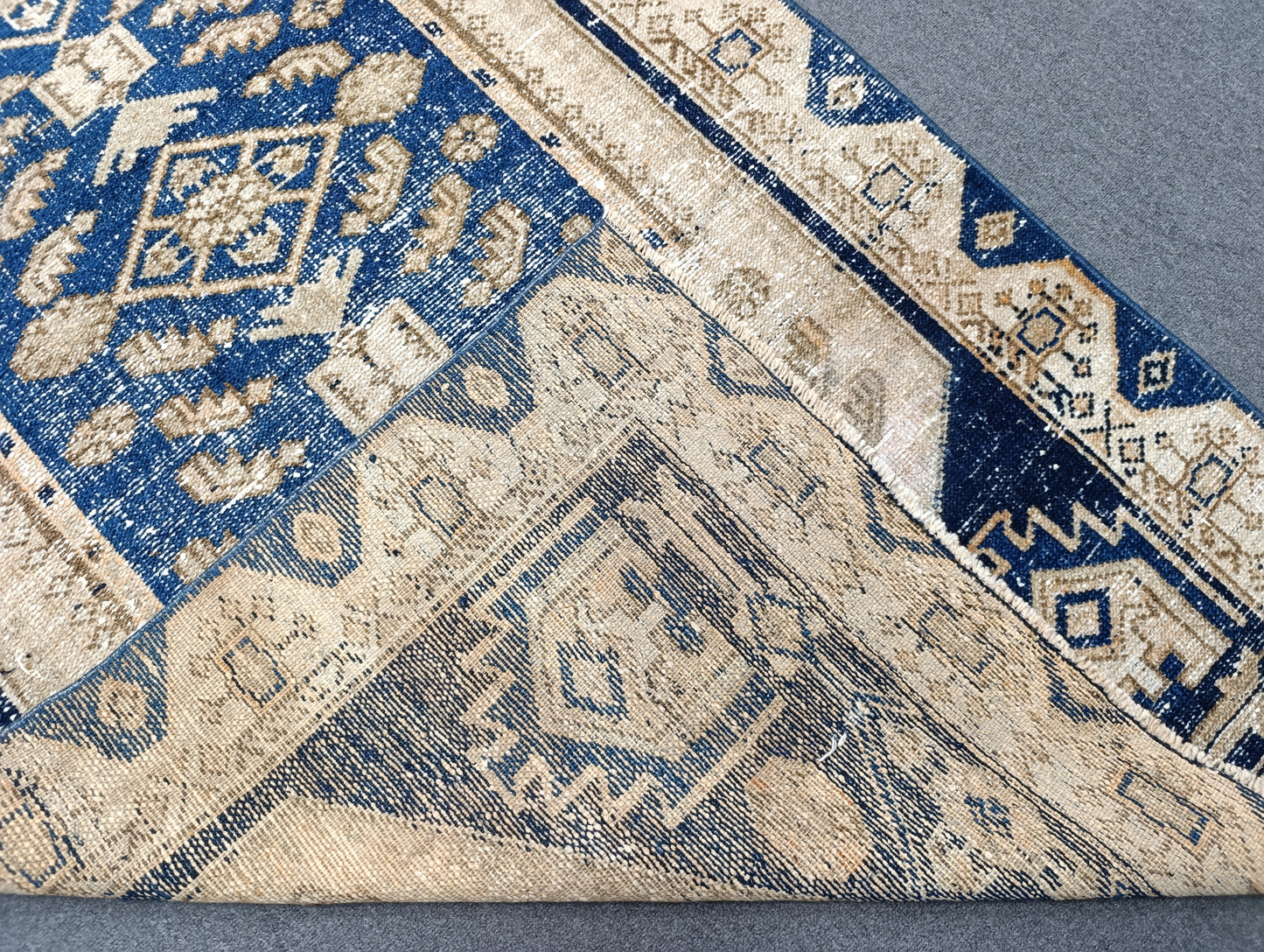 3'7" x 6'5" Faded Blue Beige Vintage Rug, Handwoven Wool Tribal Medallion Area Rug