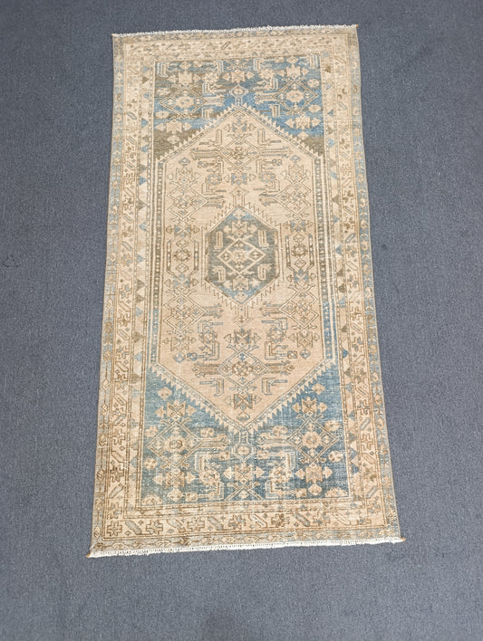 3'3" x 6'5" Faded Neutral Vintage Rug, Handwoven Wool Beige Blue Medallion Area Rug, Oriental Carpet