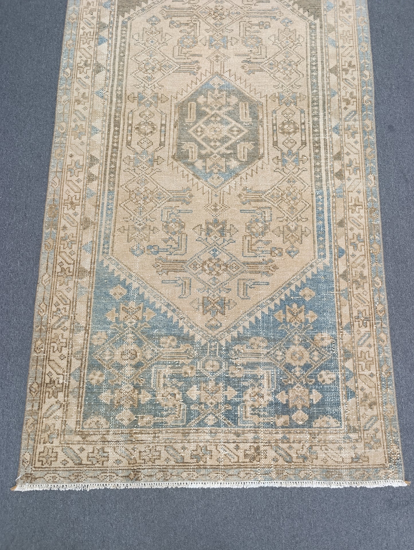 3'3" x 6'5" Faded Neutral Vintage Rug, Handwoven Wool Beige Blue Medallion Area Rug, Oriental Carpet