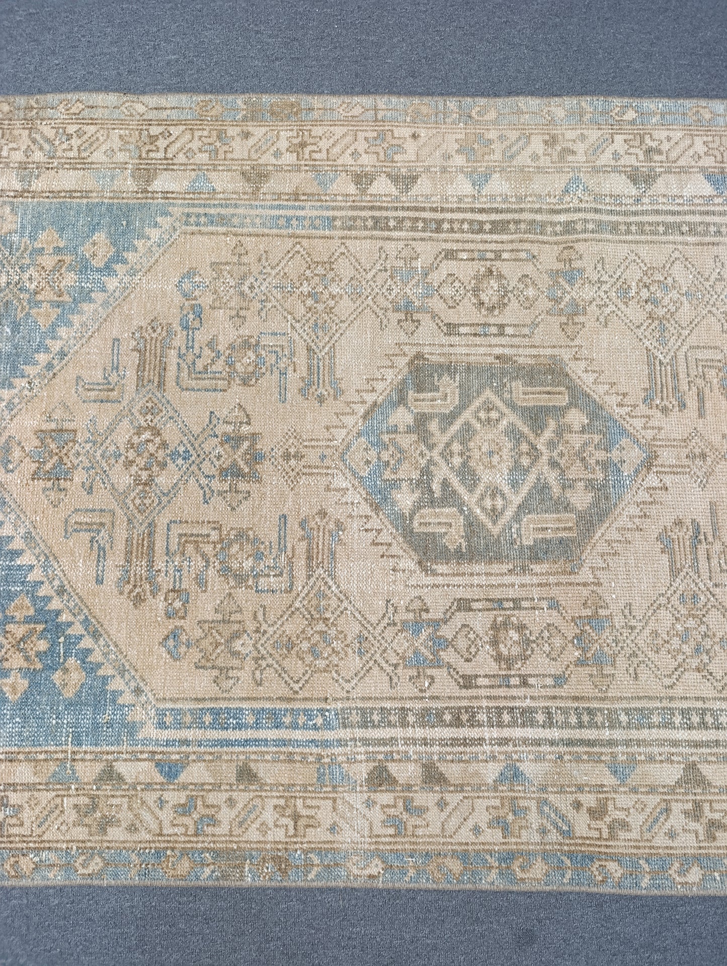3'3" x 6'5" Faded Neutral Vintage Rug, Handwoven Wool Beige Blue Medallion Area Rug, Oriental Carpet