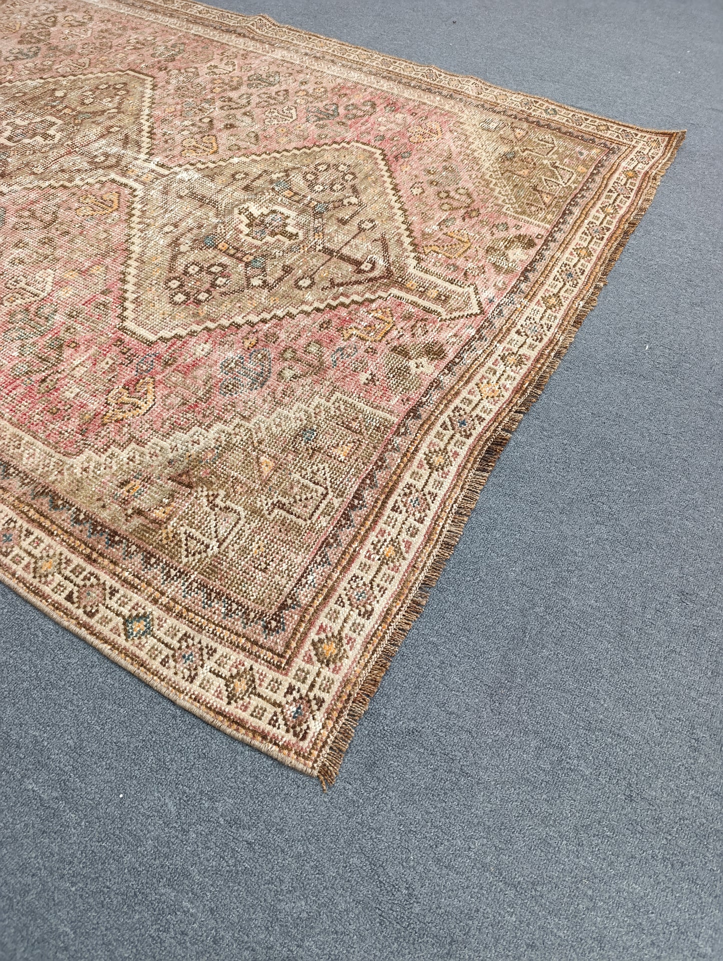4'8" x 7'3" Vintage Distressed Rug, Blush Beige Tribal Carpet