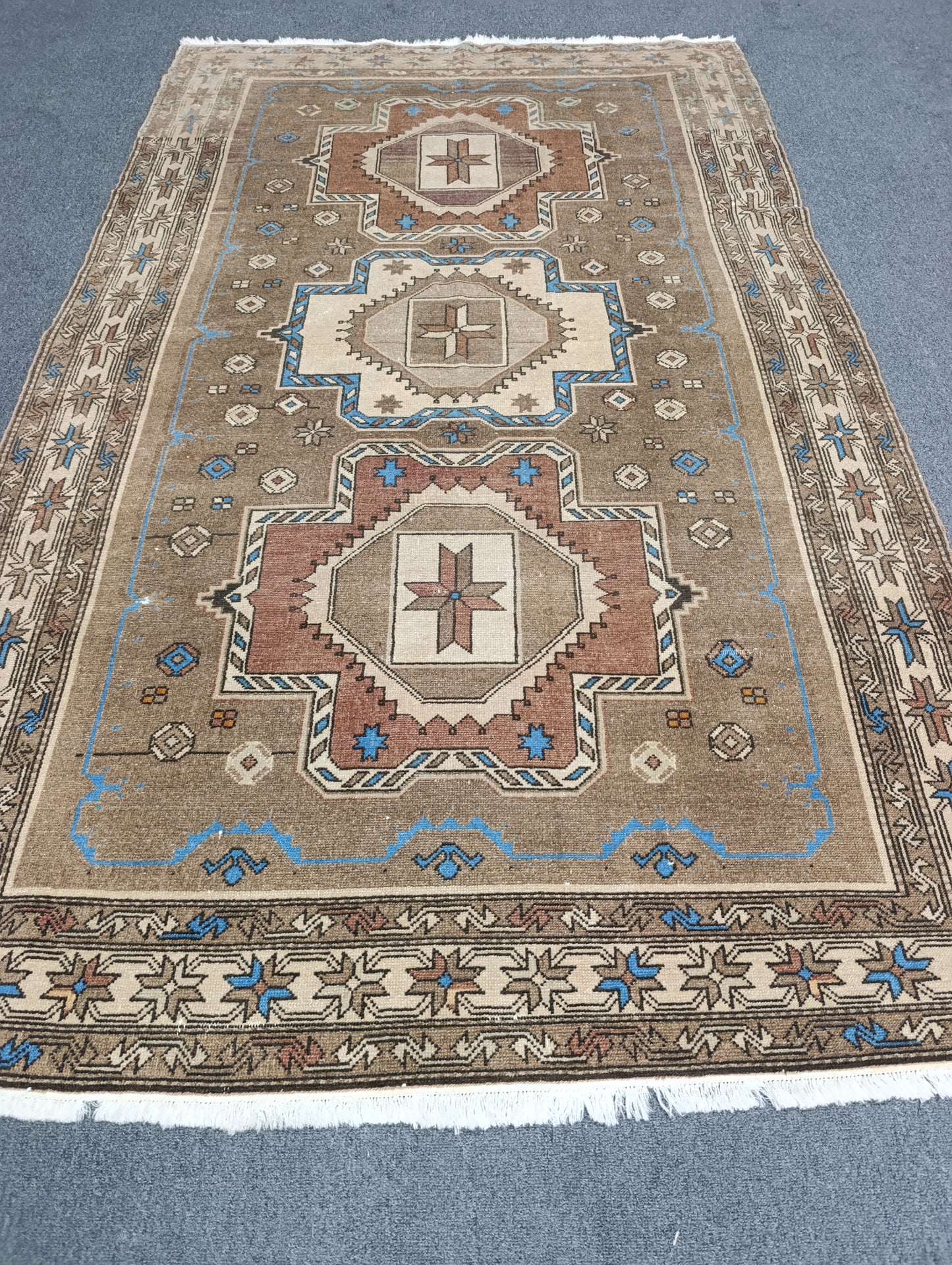 Handwoven Vintage Wool Rug, Faded Beige Blue Tribal Carpet (2'6" x 3'10")