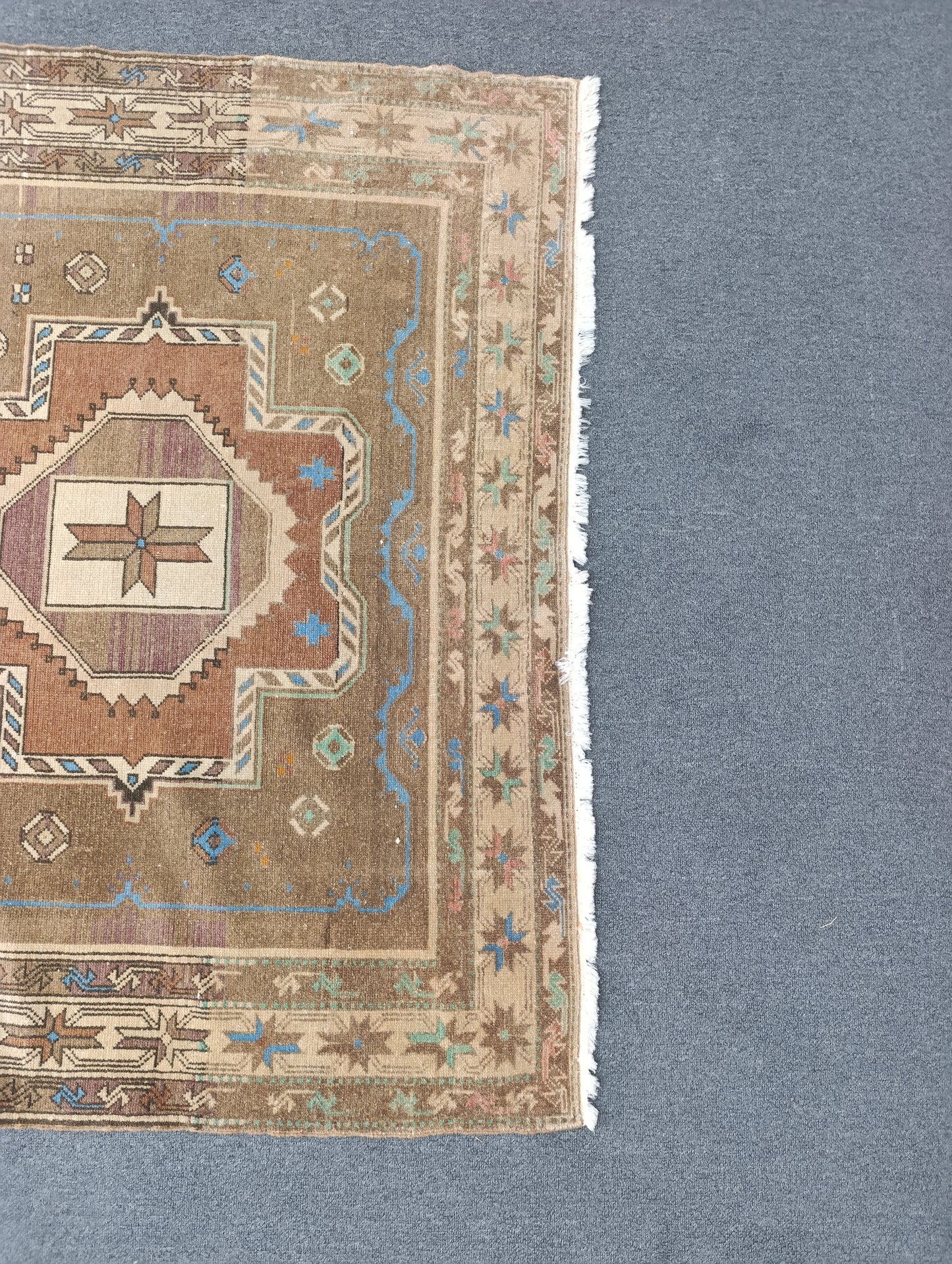 Handwoven Vintage Wool Rug, Faded Beige Blue Tribal Carpet (2'6" x 3'10")